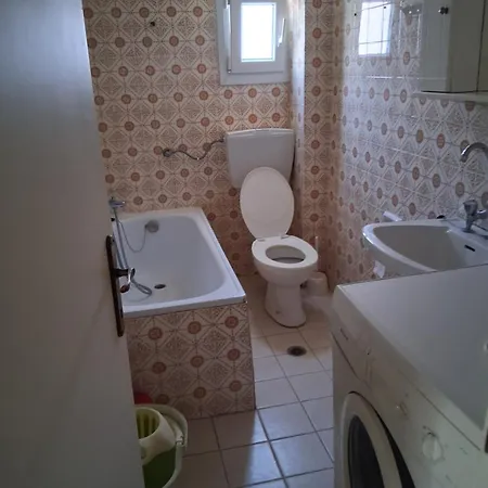 Mpampis Nea Kallikrateia