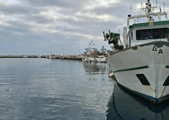 Апартаменты Mpampis