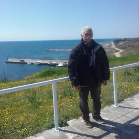 Mpampis * Nea Kallikrateia